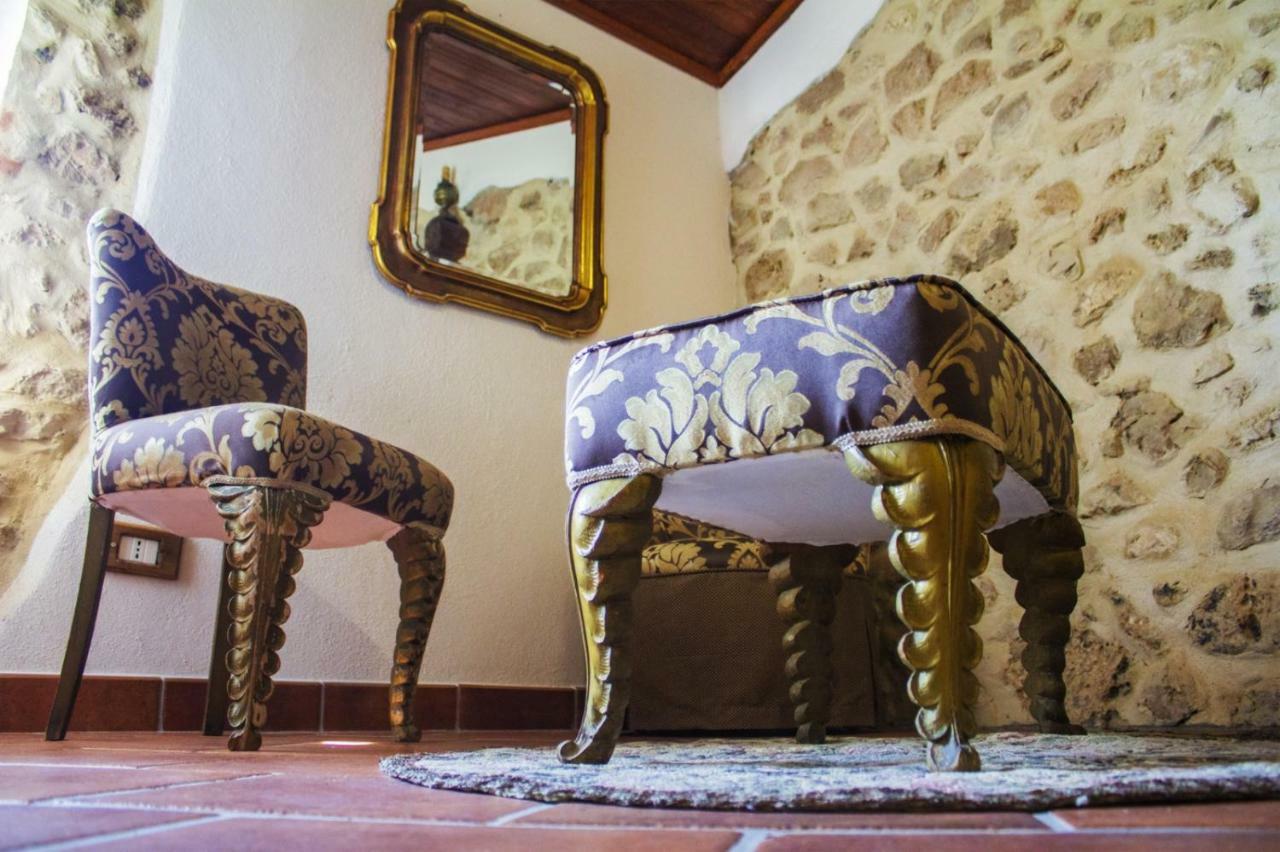 נורמה La Rupe Bed And Breakfast מראה חיצוני תמונה