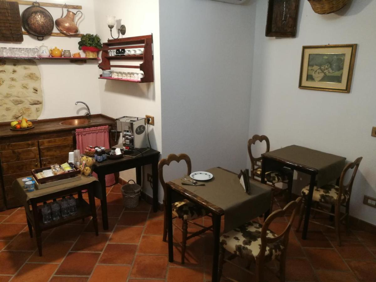 נורמה La Rupe Bed And Breakfast מראה חיצוני תמונה